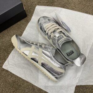Asics Onitsuka Tiger Mexico 66 Silver Off White
